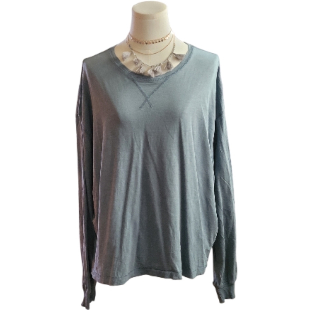Universal Thread 100% Cotton Acid Washed Blue Gray Raw Tee Size XL